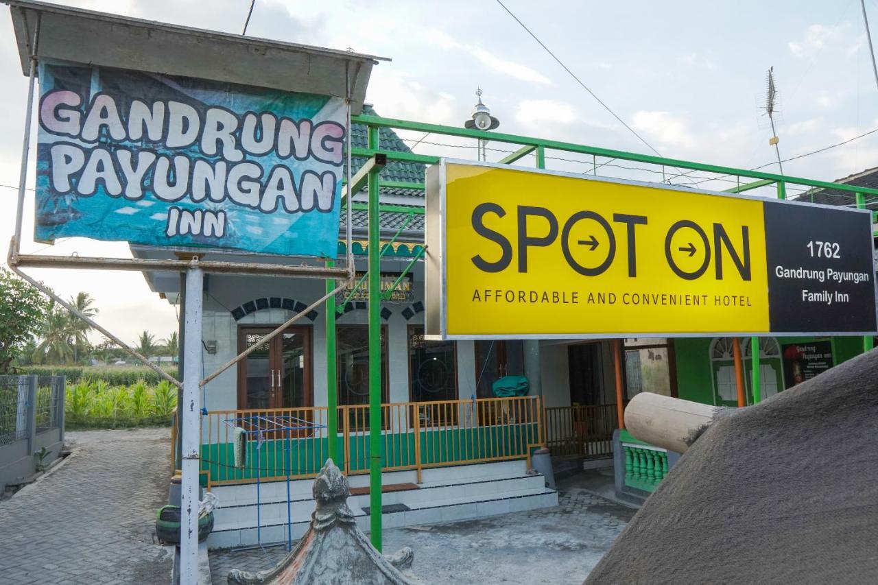 Gandrung Payungan Family Inn Banyuwangi  Exterior photo